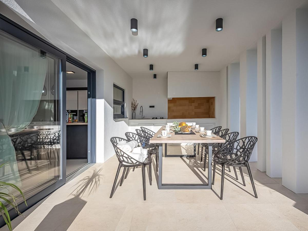 Villa Milly Vrh  Екстер'єр фото
