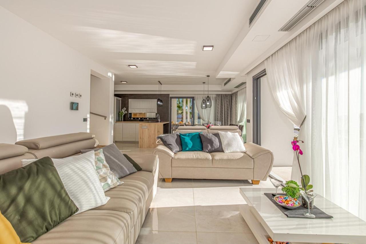 Villa Milly Vrh  Екстер'єр фото